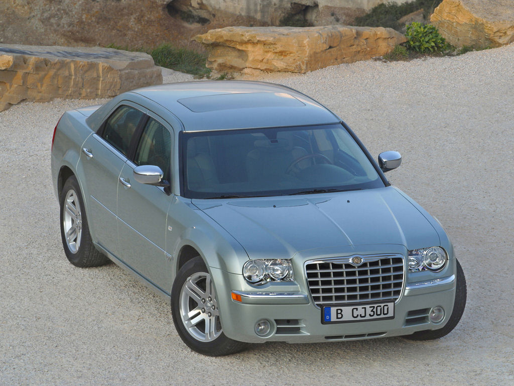 Chrysler 300 Desktop Wallpaper