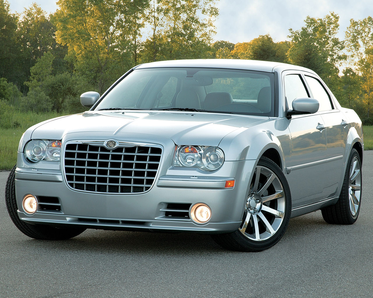 Chrysler 300 Desktop Wallpaper