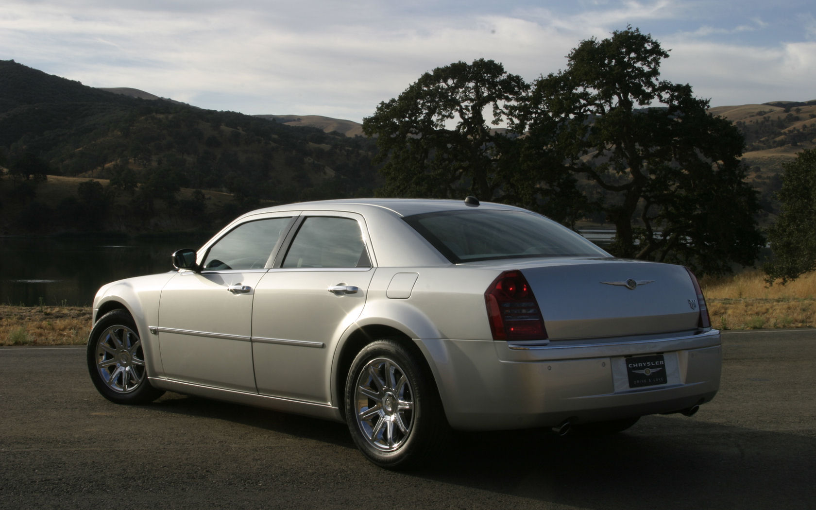 Chrysler 300 Desktop Wallpaper