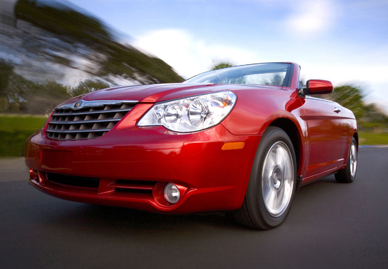 2010 Chrysler Sebring Limited Convertible Picture