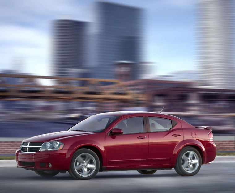 2009 Dodge Avenger R/T Picture