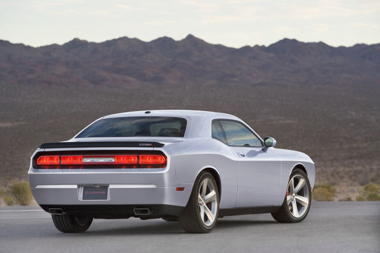 2009 Dodge Challenger SRT-8 Picture