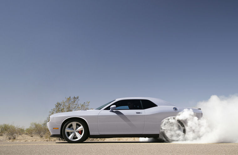 2009 Dodge Challenger SRT8 Picture