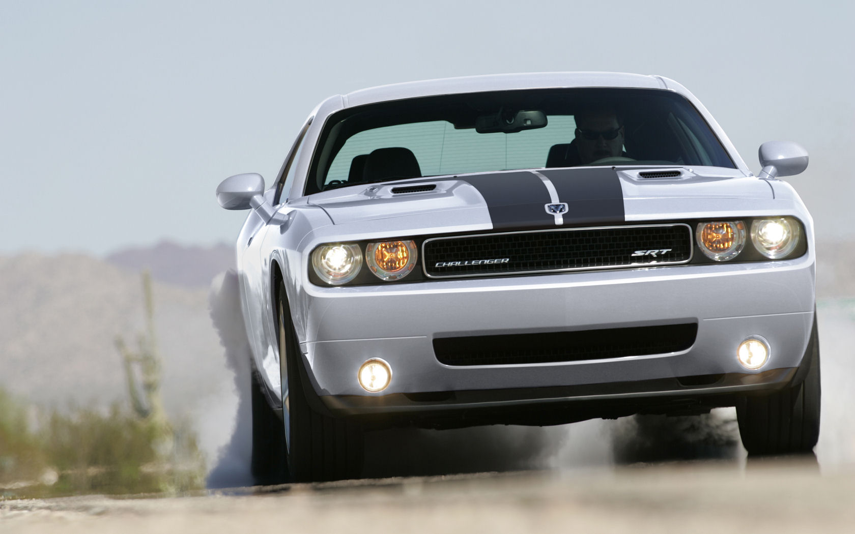 Please right-click on the Dodge Challenger wallpaper below, and choose "Set