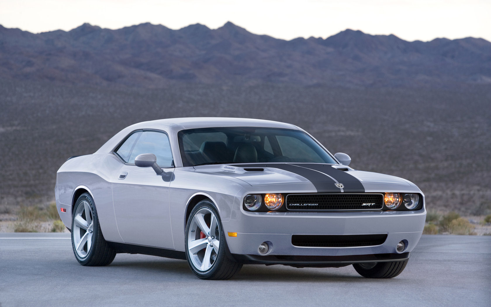 Dodge Challenger Desktop Wallpaper