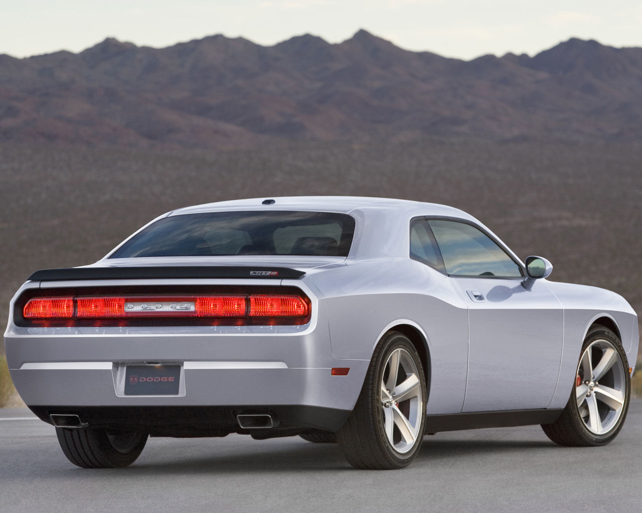 Dodge Challenger Desktop Wallpaper