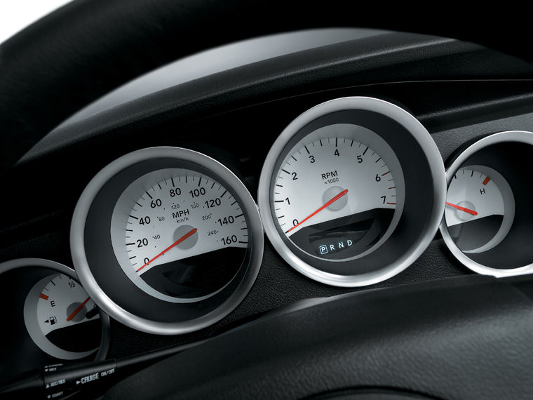 2006 Dodge Charger Gauges Picture