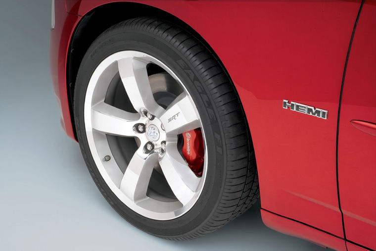 2009 Dodge Charger SRT8 Rim Picture