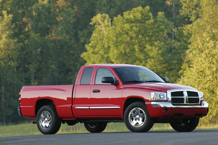 2005 Dodge Dakota Club Cab Laramie V8 Picture