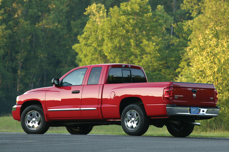 2005 Dodge Dakota Club Cab Laramie V8 Picture