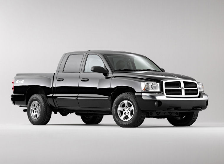 2005 Dodge Dakota Quad Cab Laramie Picture