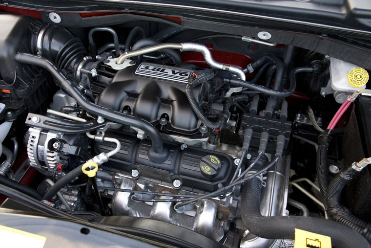 2008 Dodge Grand Caravan SXT 3.8L V6 Engine - Picture ... 2005 convertible pt cruiser engine diagram 