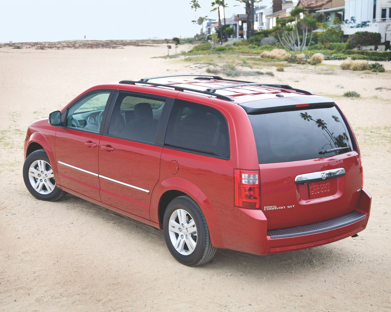 Dodge Grand Caravan Desktop Wallpaper