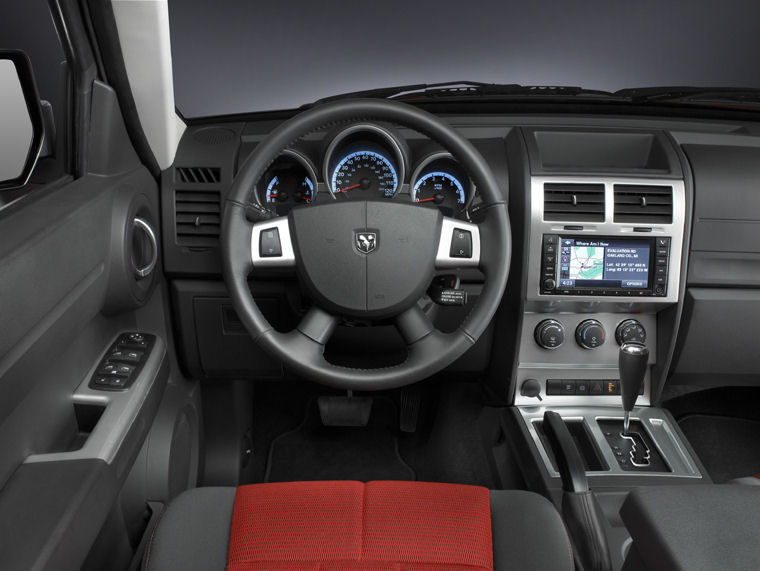 2008 Dodge Nitro R/T Cockpit Picture