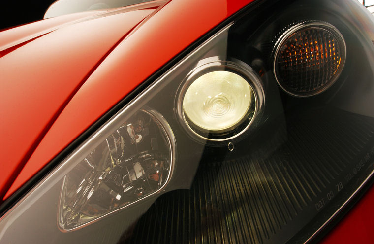 2003 Dodge Viper SRT10 Headlight Picture