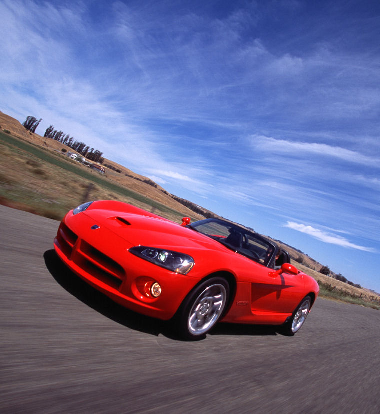 2003 Dodge Viper SRT10 Picture