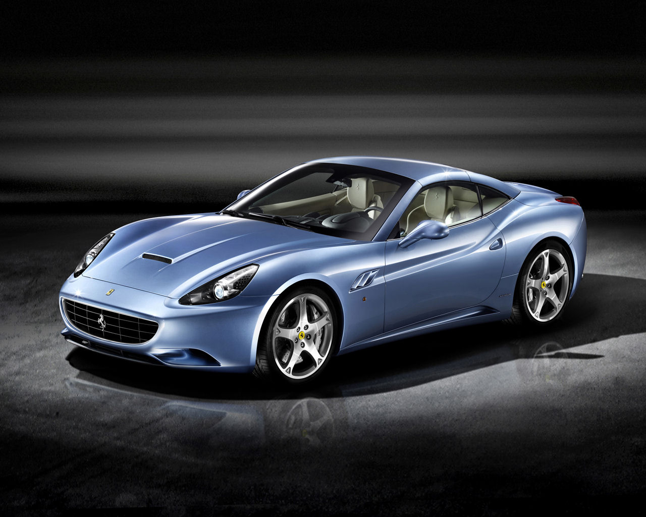 Ferrari California Desktop Wallpaper