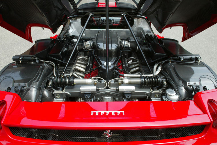 2003 Ferrari Enzo 6.0l V12 Engine Picture