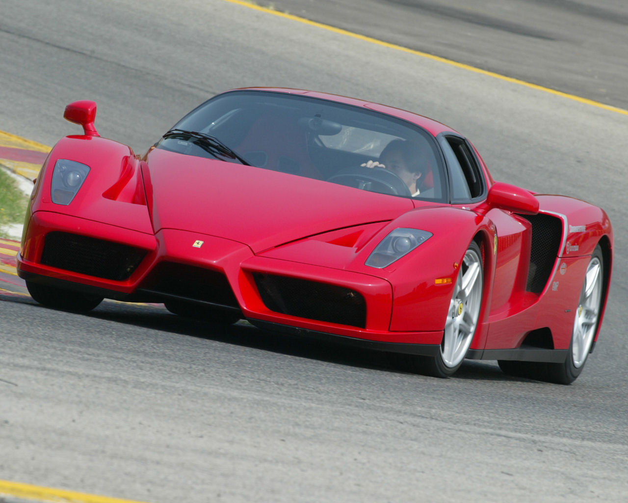 Ferrari Enzo Desktop Wallpaper