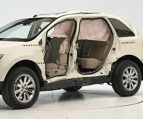 2007 Ford Edge IIHS Side Impact Crash Test Picture