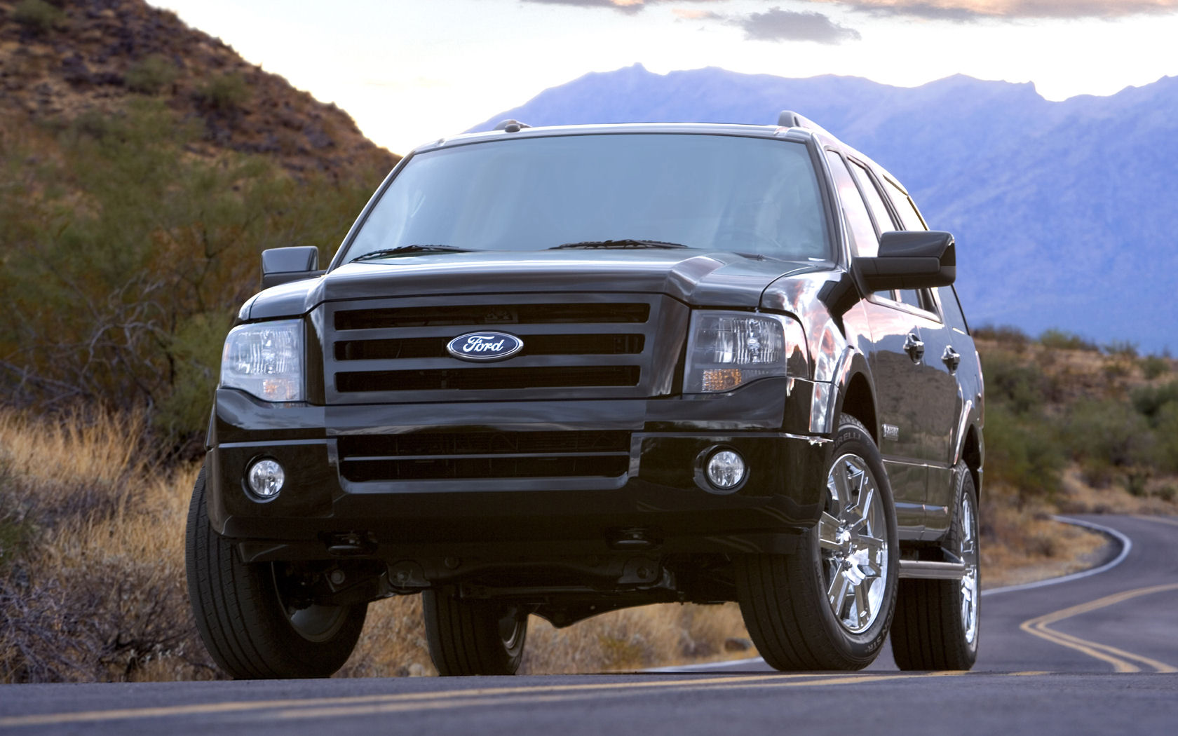 Ford Expedition Desktop Wallpaper