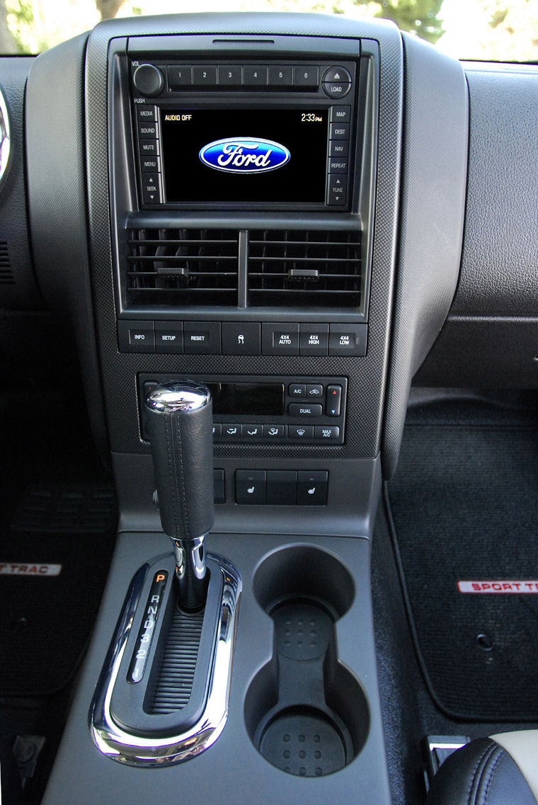 2007 Ford Explorer Sport Trac Center Stack Picture Pic Image