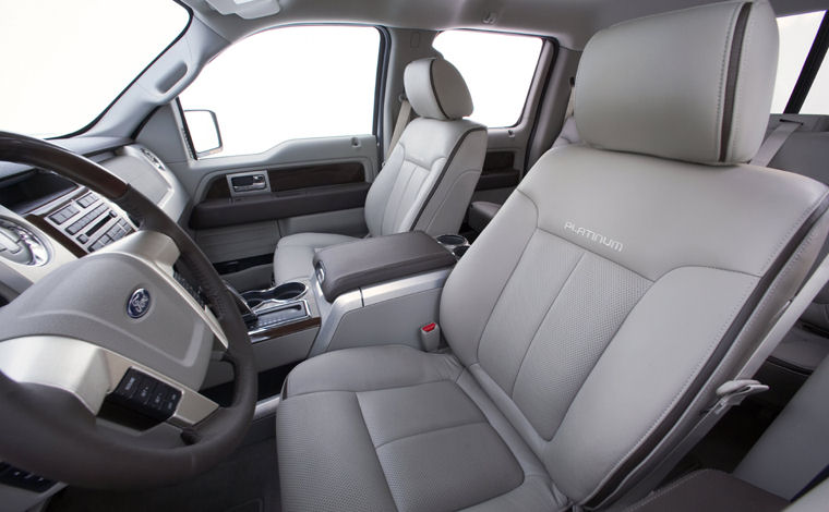 2009 Ford F150 Super Crew Platinum Front Seats Picture