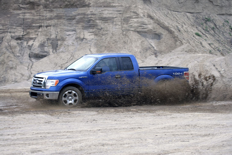 2010 Ford F150 Super Cab XLT Picture