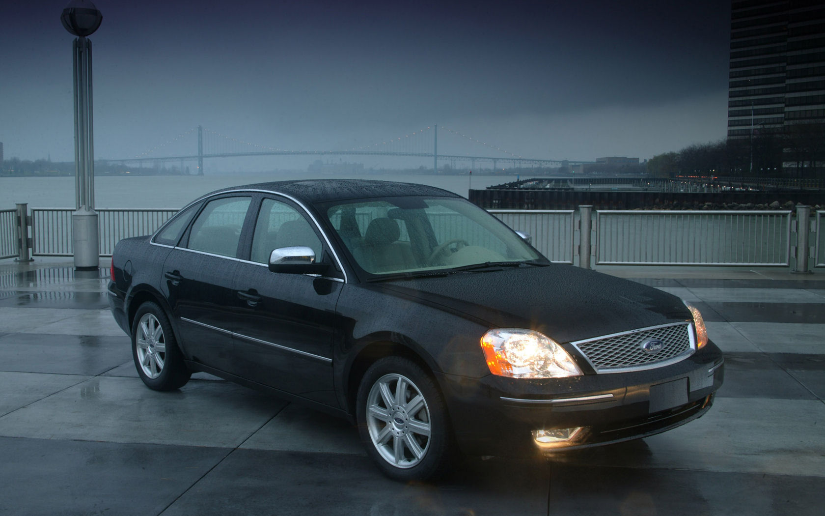 Ford Five Hundred Desktop Wallpaper