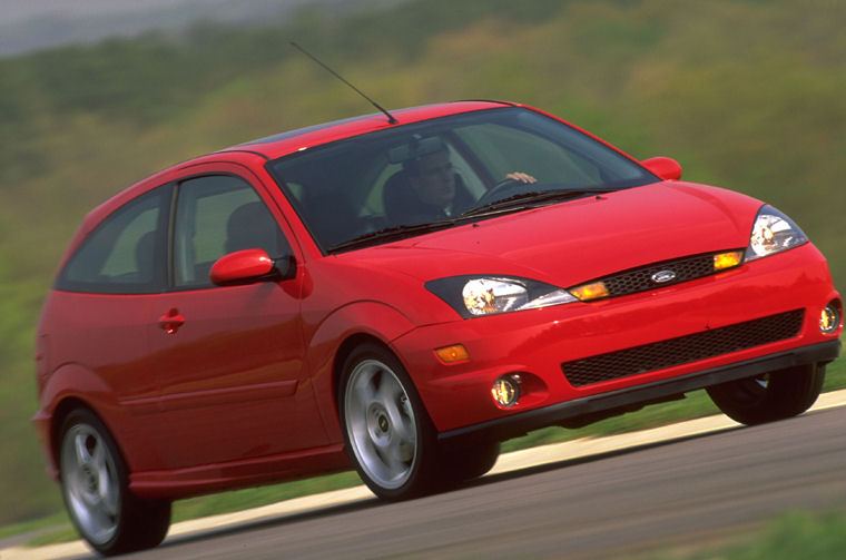 2004 Ford Focus SVT Picture