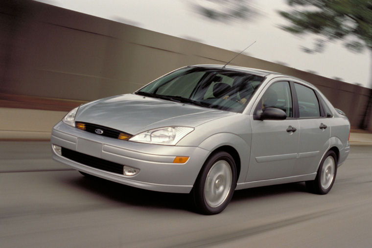 2004 Ford Focus Sedan ZTS Picture