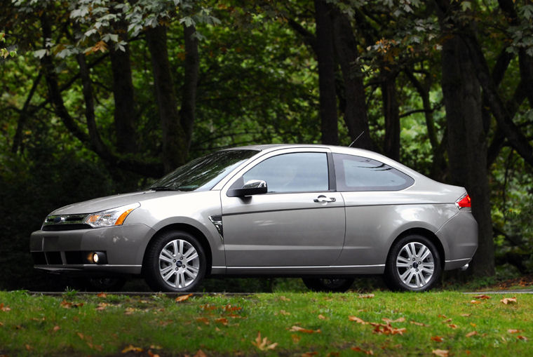 2008 Ford Focus Coupe Picture