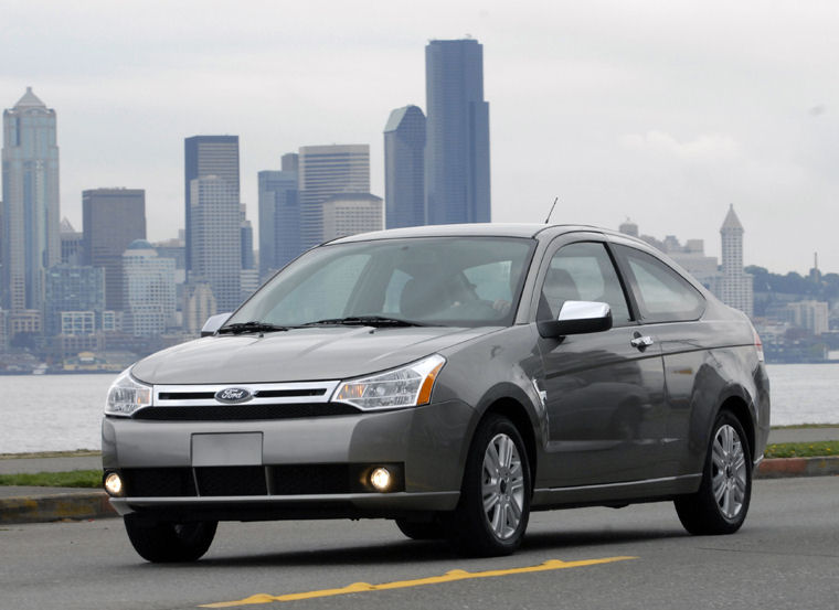 2010 Ford Focus Coupe Picture