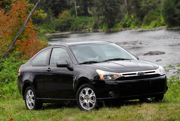 2010 Ford Focus Coupe Picture