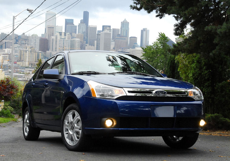 2010 Ford Focus Sedan Picture