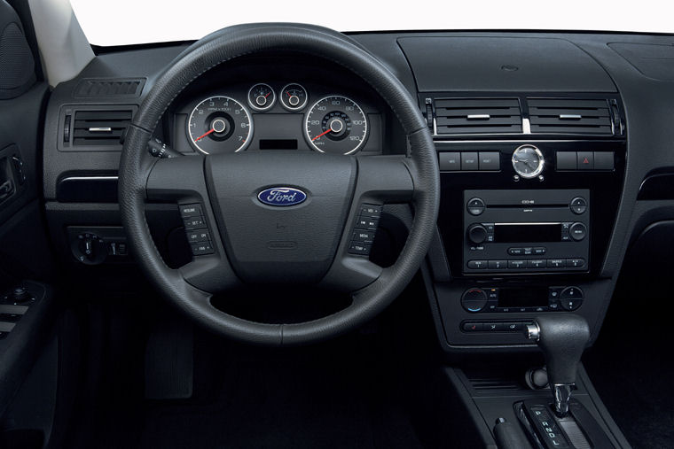 2006 Ford Fusion Cockpit Picture