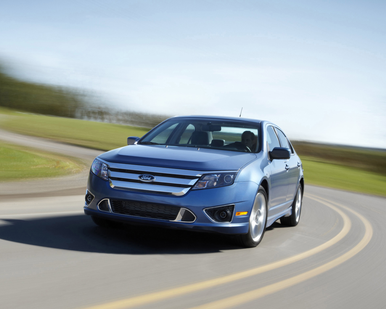 Ford Fusion Desktop Wallpaper