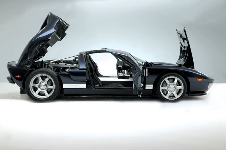 2005 Ford GT Picture