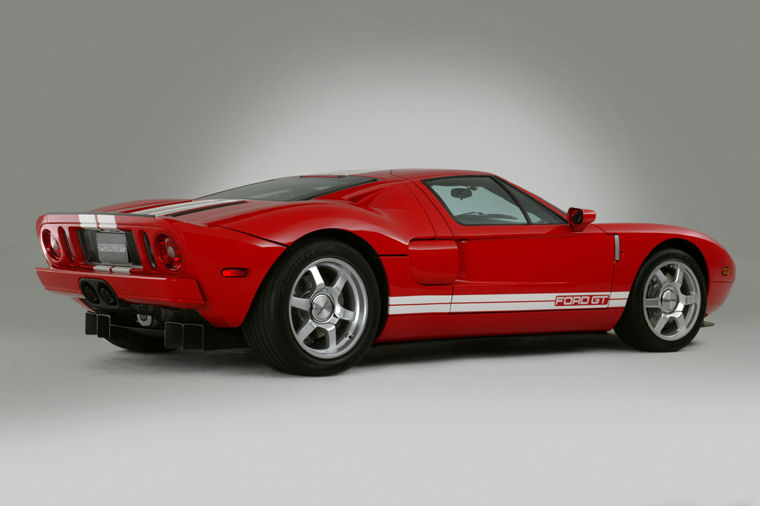 2005 Ford GT Picture