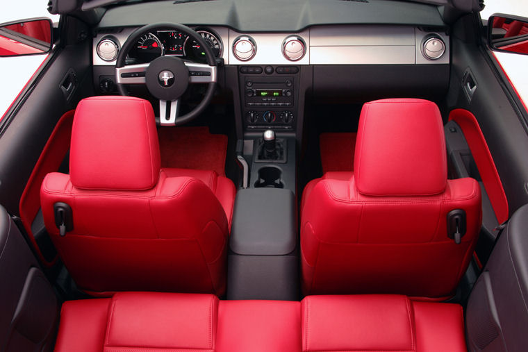 2005 Ford Mustang GT Convertible Interior Picture