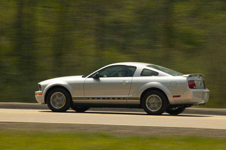 2006 Ford Mustang GT Picture