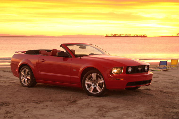 2007 Ford Mustang GT Convertible Picture