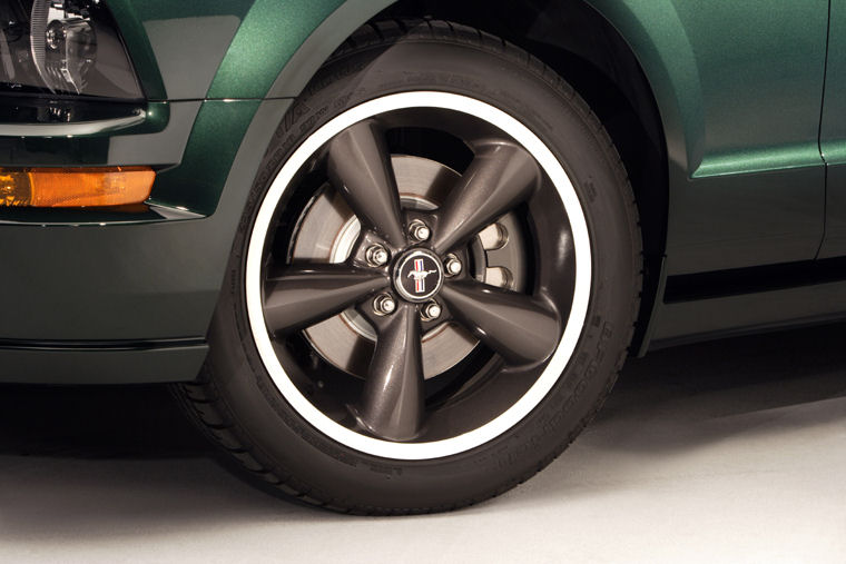 2008 Ford Mustang Bullitt Rim Picture