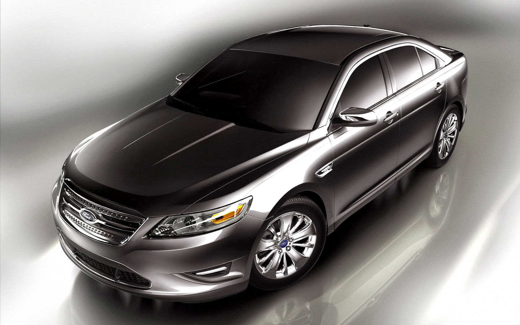 Ford Taurus Desktop Wallpaper