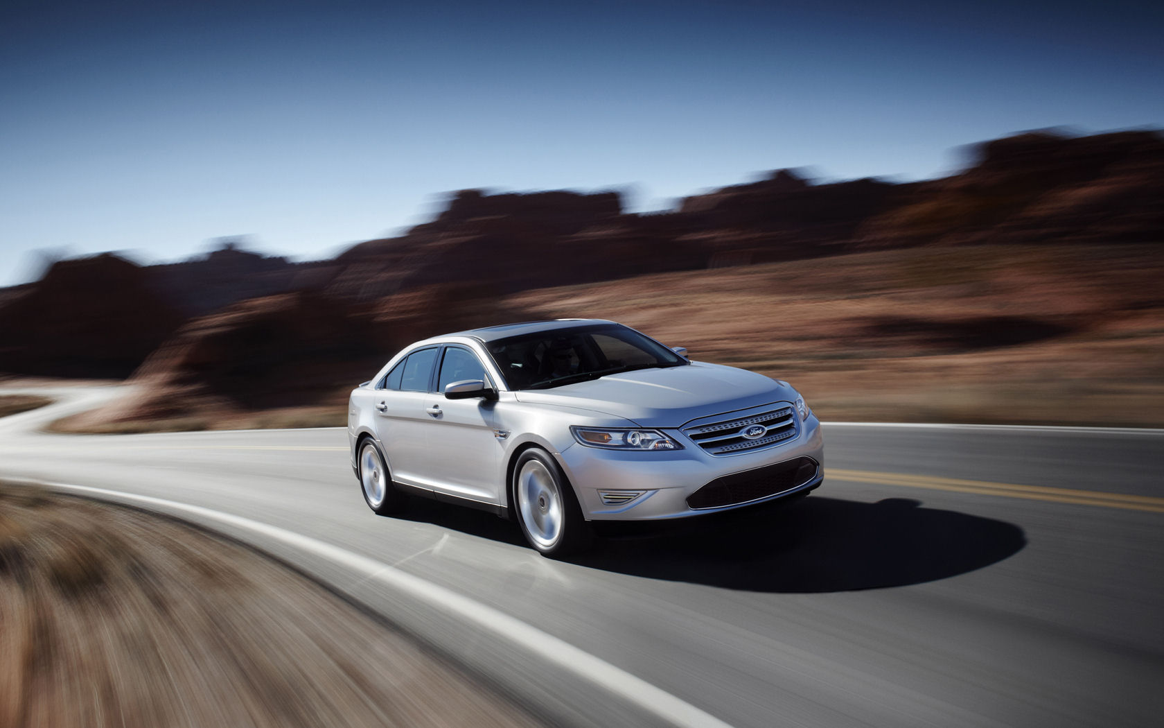 Ford Taurus Desktop Wallpaper