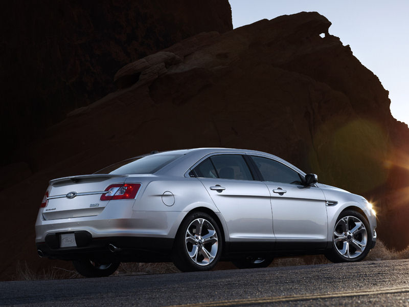 Ford Taurus Desktop Wallpaper