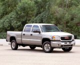 2004 GMC Sierra Crew Cab Pictures