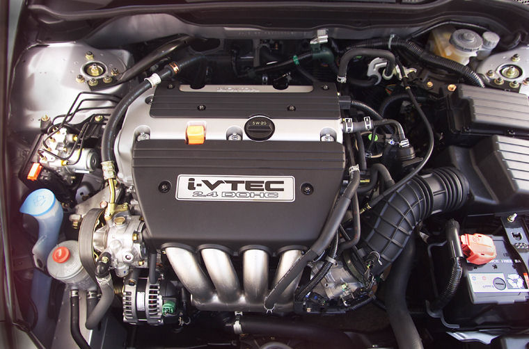 2004 Honda Accord 2 4 4 Cylinder Engine Picture Pic Image