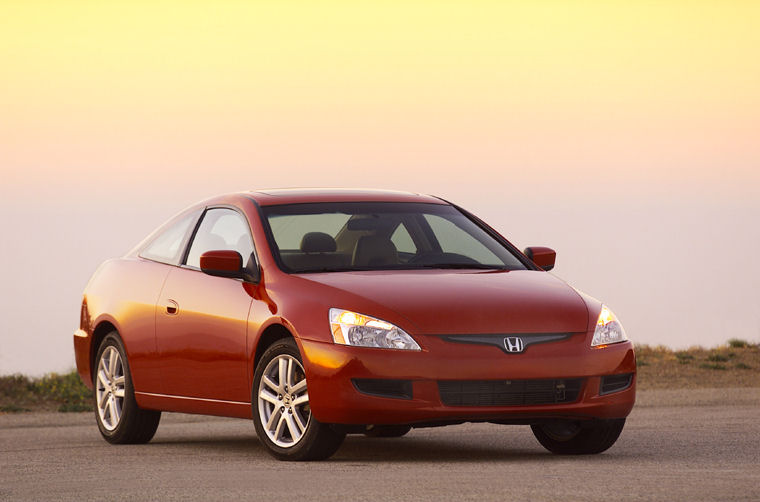 2004 Honda Accord Coupe Picture