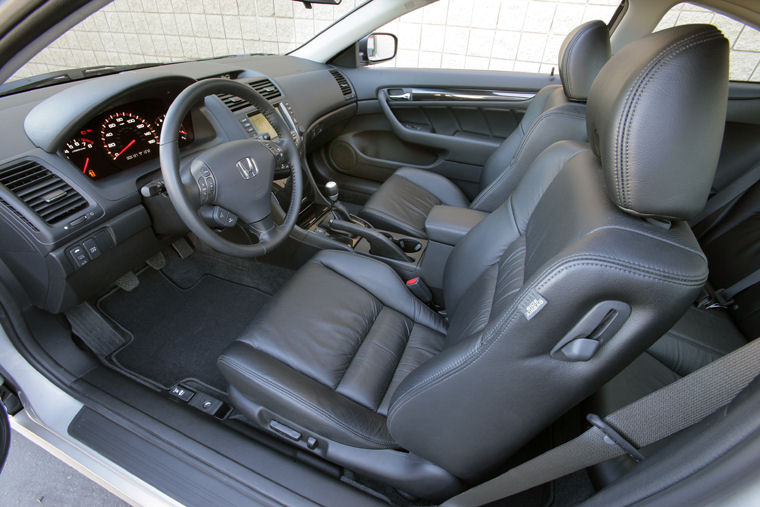 2006 Honda Accord Coupe Interior Picture Pic Image